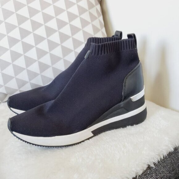 Michael Kors Skyler Wedge Sock Bootie Sneaker 9 - Picture 5 of 7